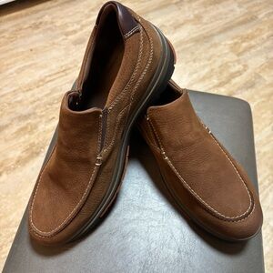 Like New! Johnston & Murphy XC4 Brown Loafers Size 11.5